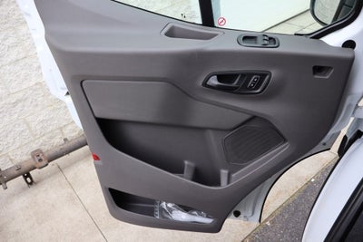 2024 Ford Transit-250 LR