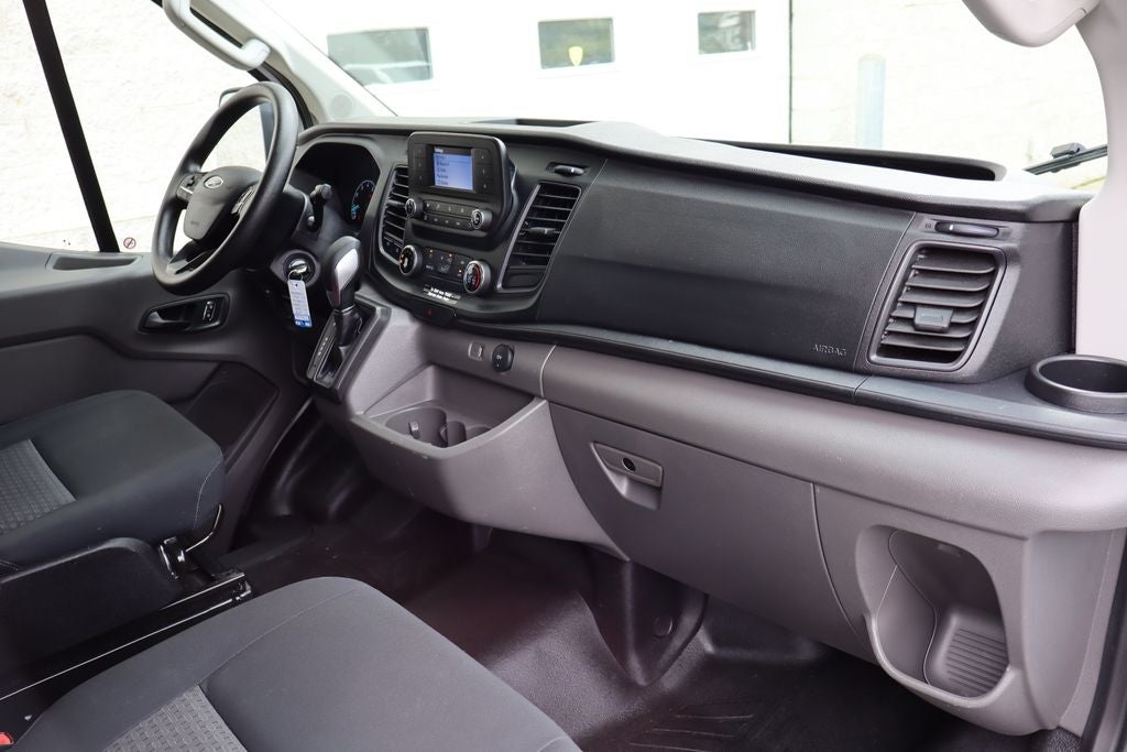 2024 Ford Transit-250 LR