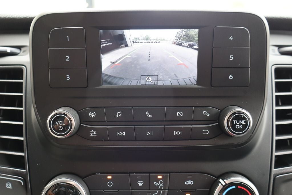2024 Ford Transit-250 LR