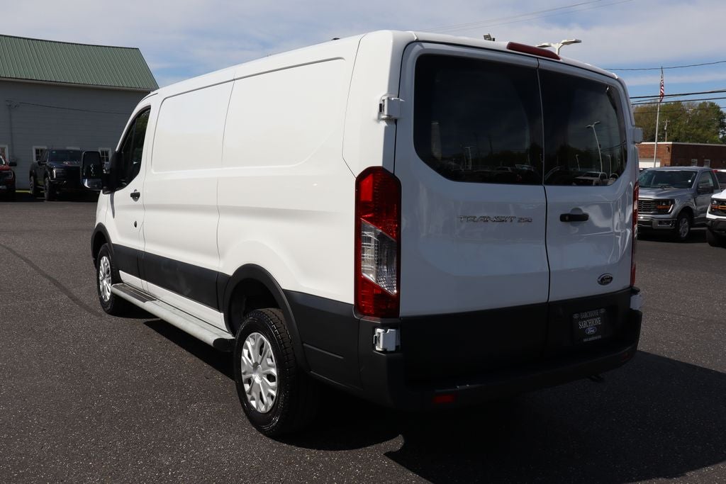 2024 Ford Transit-250 LR