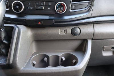 2024 Ford Transit-250 LR
