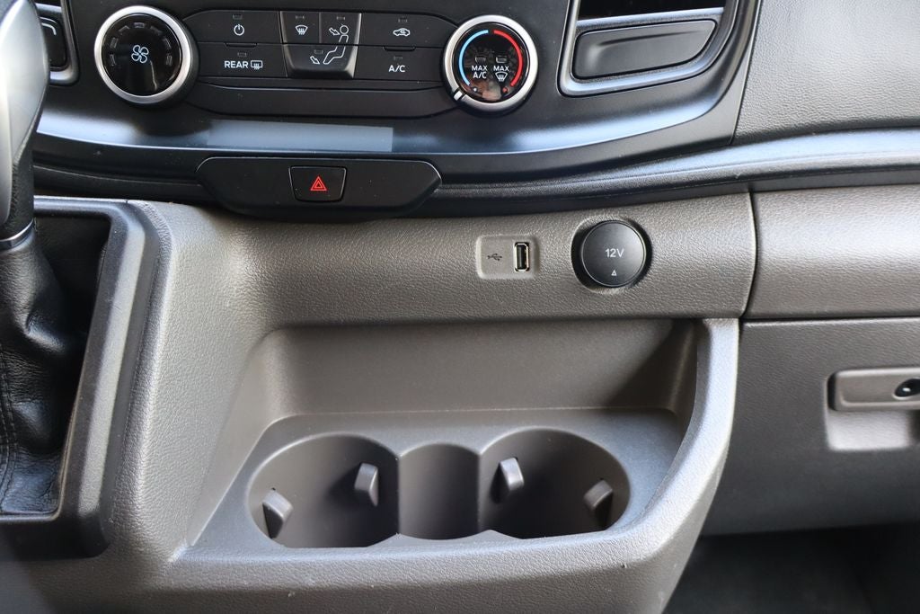 2024 Ford Transit-250 LR