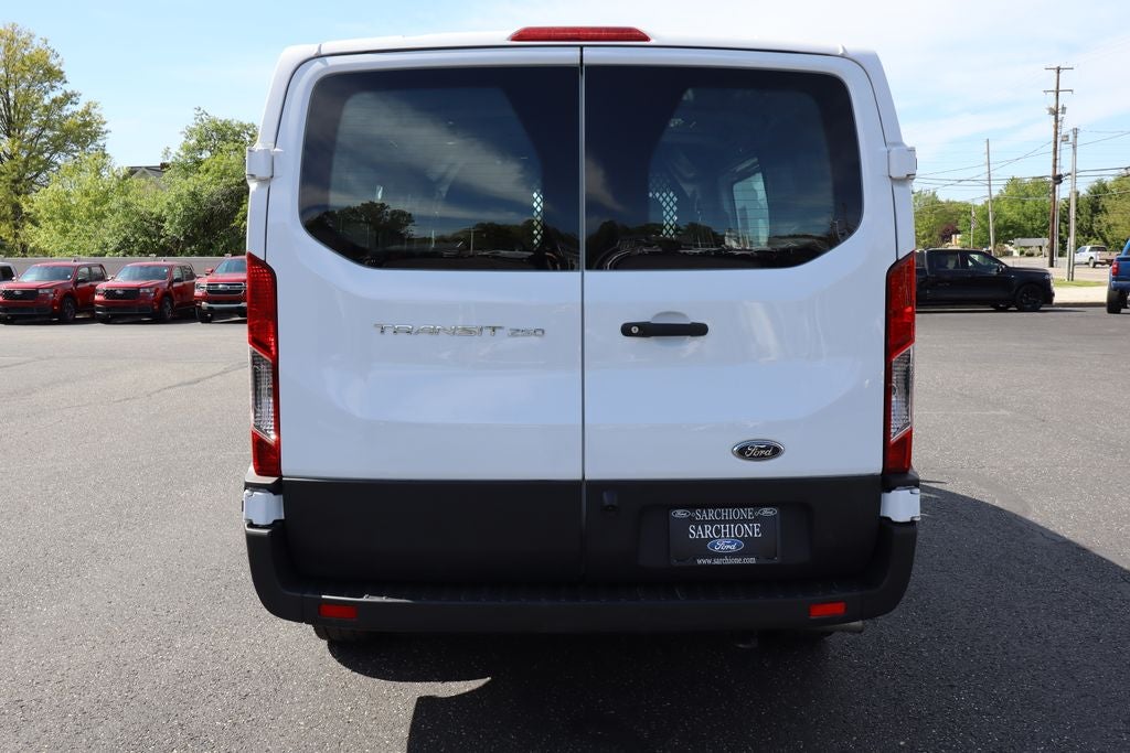 2024 Ford Transit-250 LR
