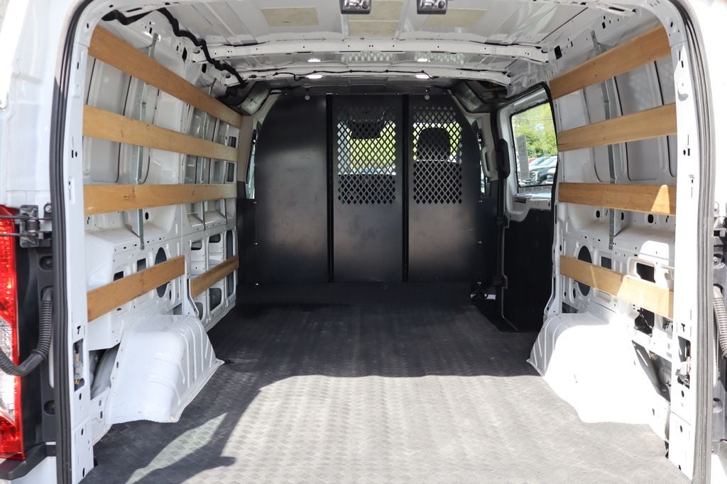 2024 Ford Transit-250 LR
