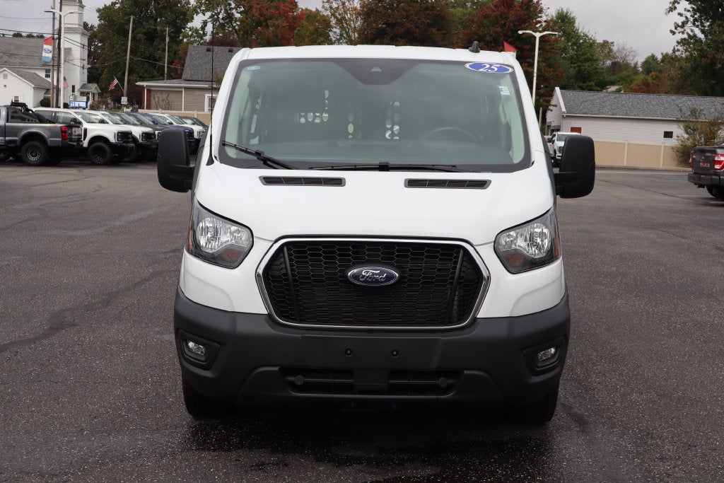 2025 Ford Transit-250 LR