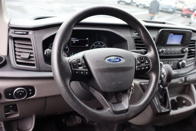 2025 Ford Transit-250 LR