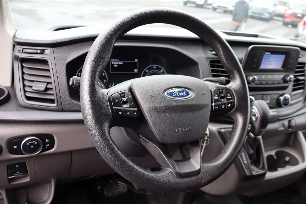2025 Ford Transit-250 LR