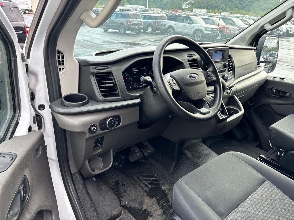 2025 Ford Transit-250 Base