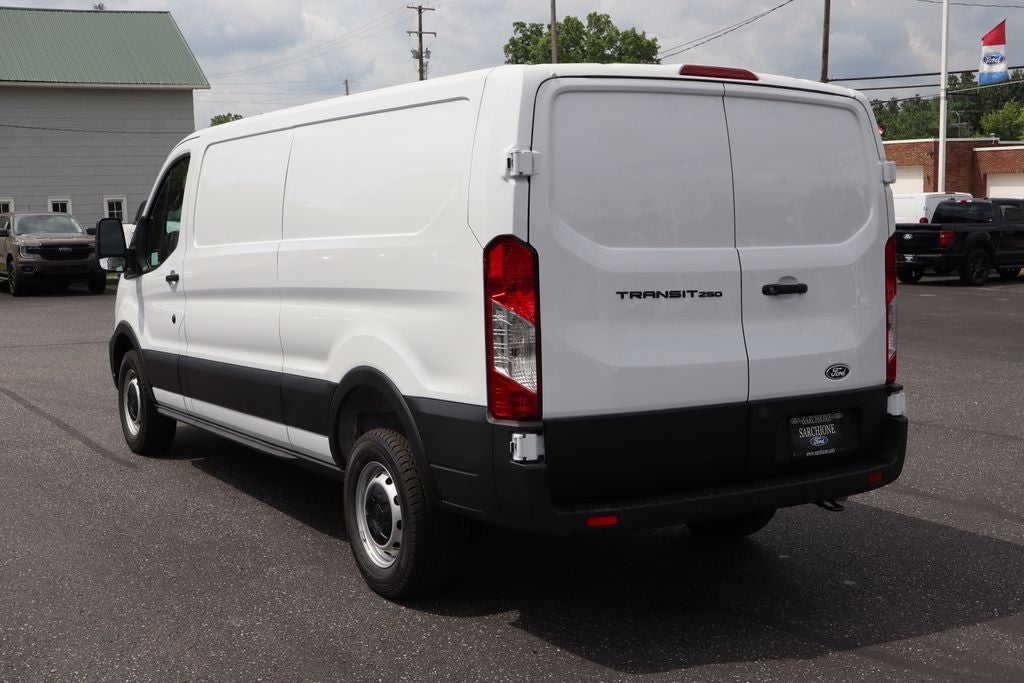 2026 Ford Transit-250 LR
