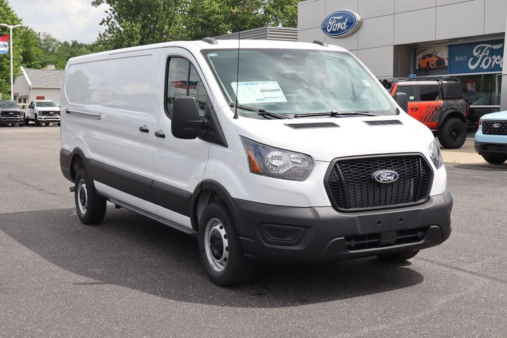2026 Ford Transit-250 LR