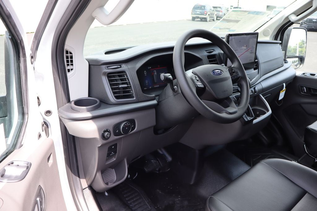 2026 Ford Transit-250 LR