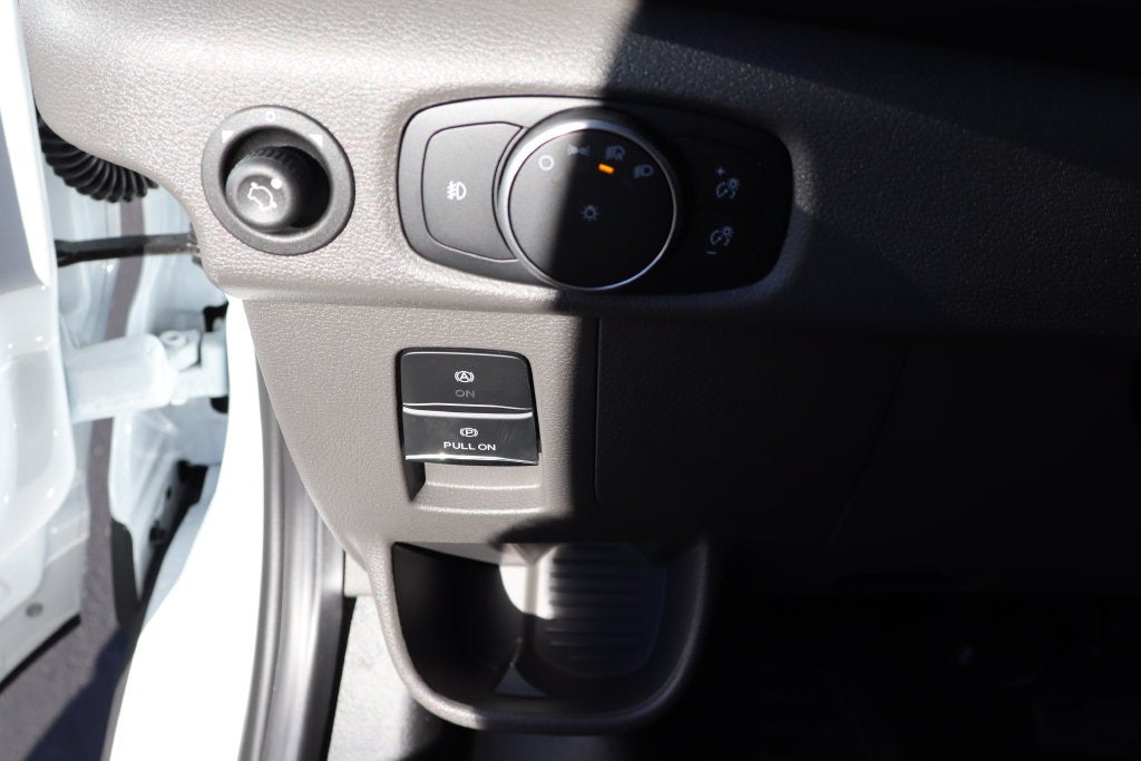 2027 Ford Transit-250 LR