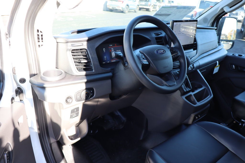 2027 Ford Transit-250 LR
