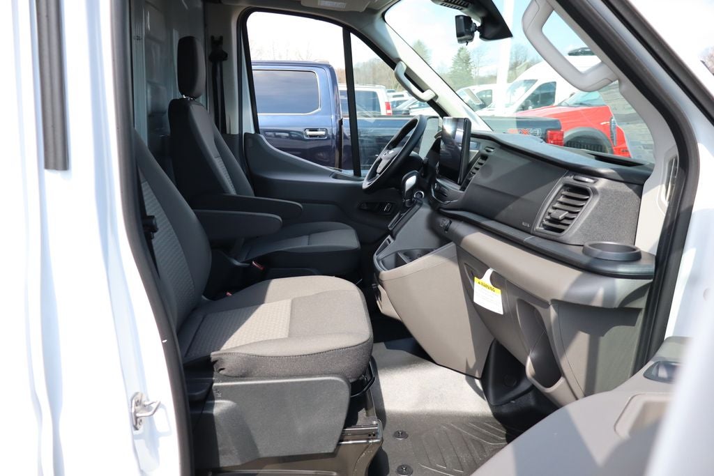 2026 Ford Transit-250 MR