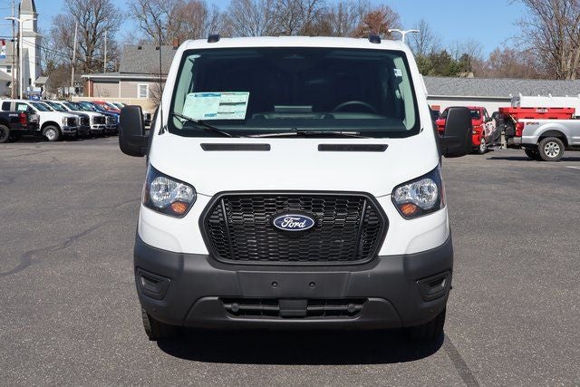 2026 Ford Transit-250 LR