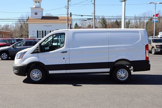 2026 Ford Transit-250 LR
