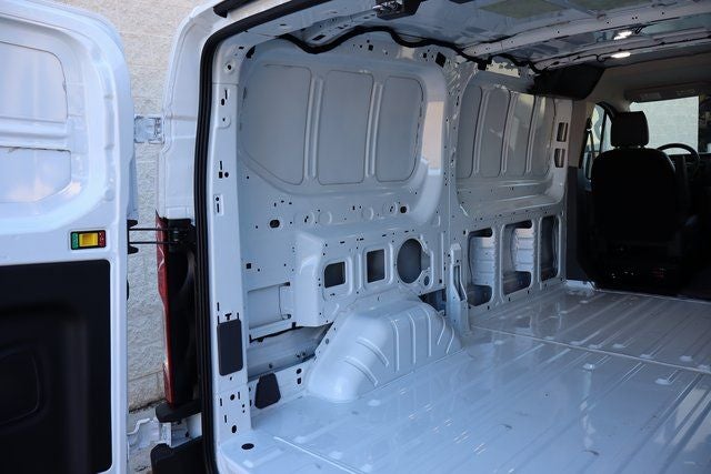 2026 Ford Transit-250 LR