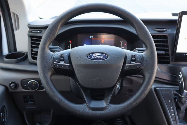 2026 Ford Transit-250 LR