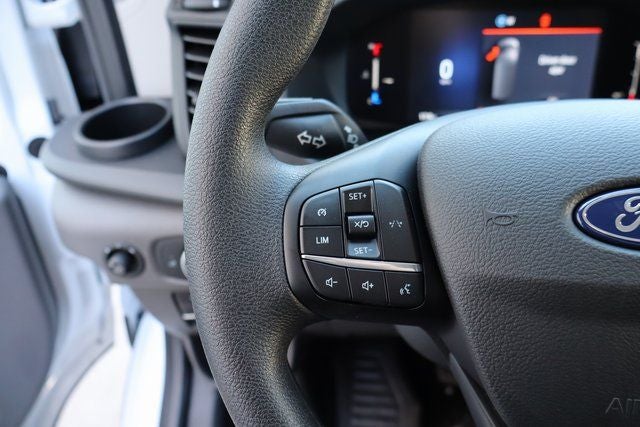 2026 Ford Transit-250 LR