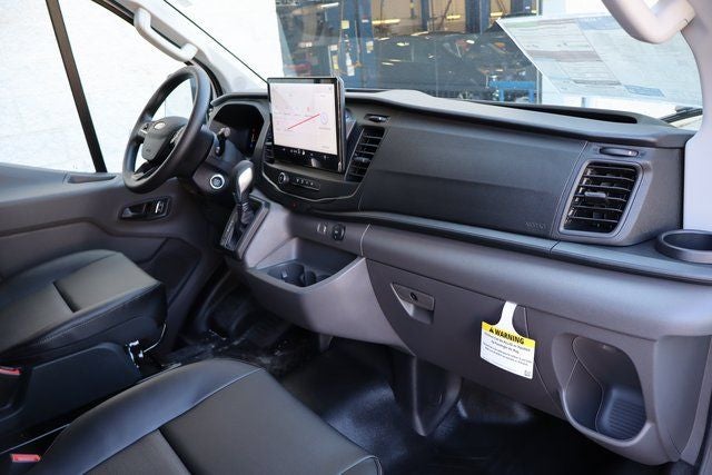 2026 Ford Transit-250 LR