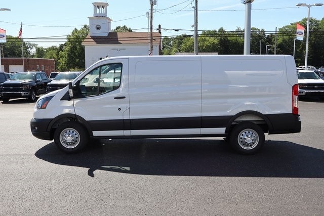 2025 Ford Transit-250 LR