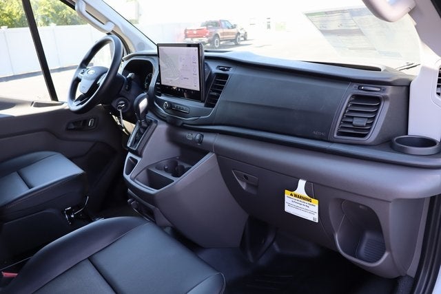 2025 Ford Transit-250 LR