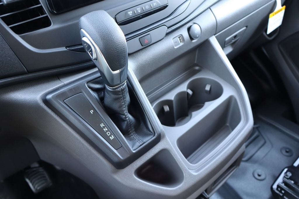 2026 Ford Transit-250 HR
