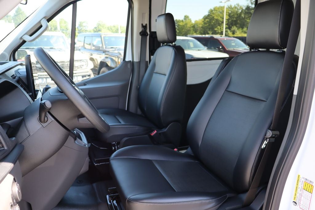 2026 Ford Transit-250 HR