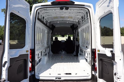 2026 Ford Transit-250 HR