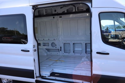 2026 Ford Transit-250 HR