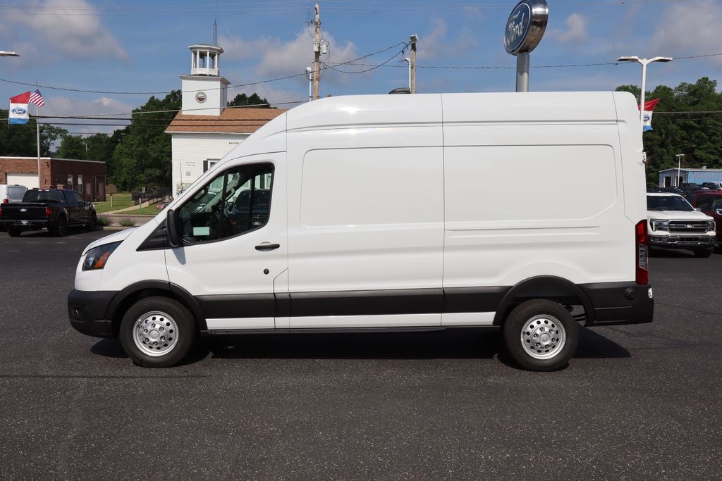 2026 Ford Transit-350 HR