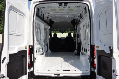 2026 Ford Transit-350 HR