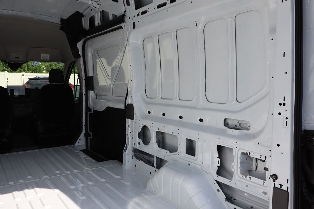 2026 Ford Transit-350 HR