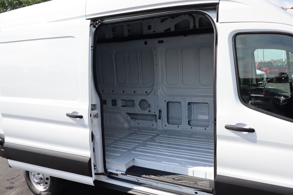 2026 Ford Transit-350 HR