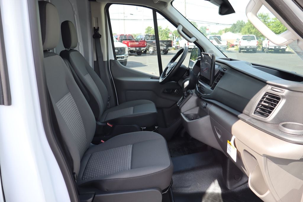 2026 Ford Transit-350 HR