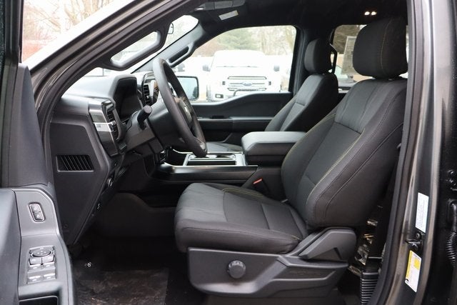 2025 Ford F-150 LOBO