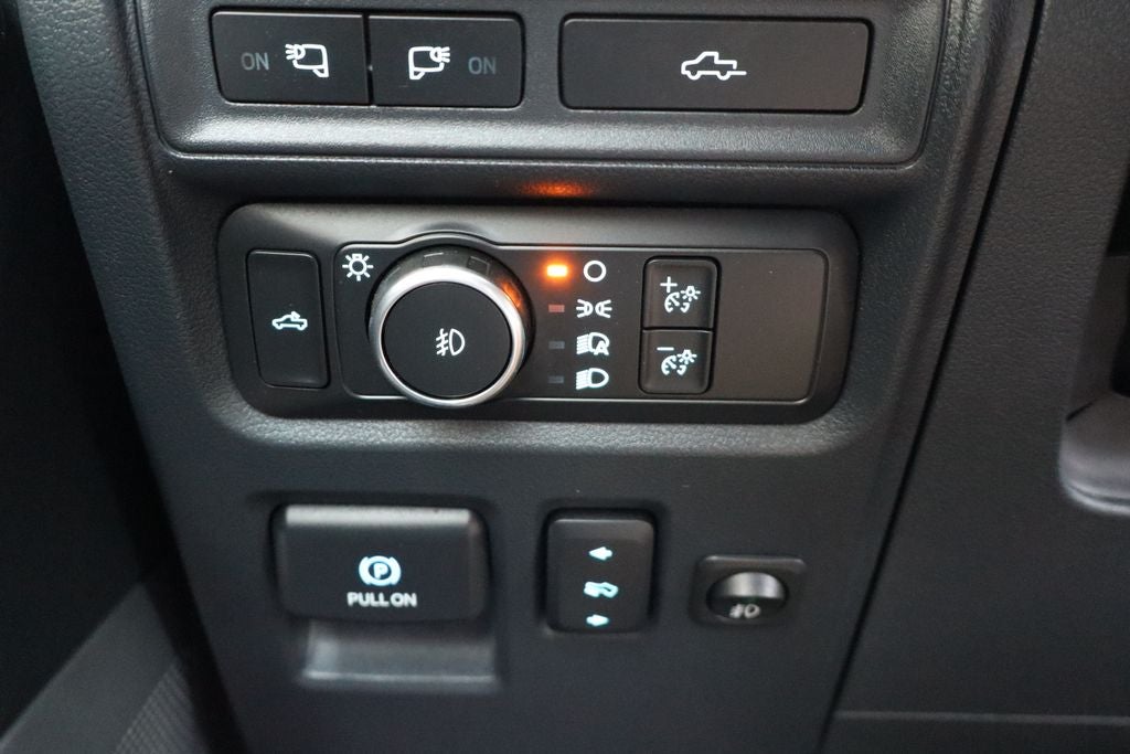 2022 Ford F-150 Lariat Black Ops