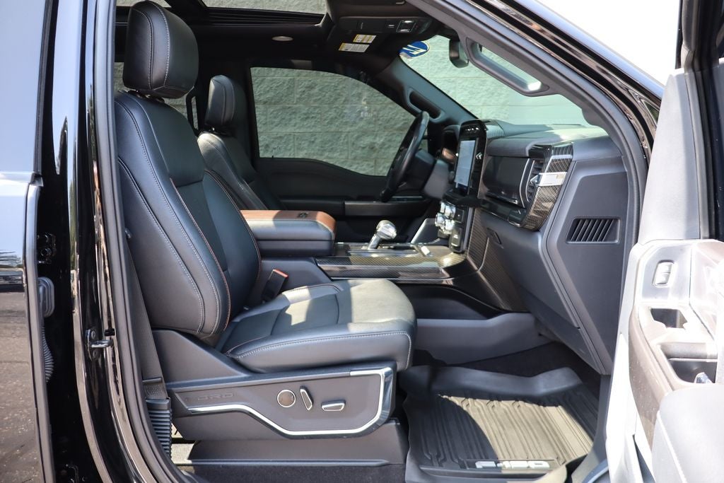 2022 Ford F-150 Lariat Black Ops