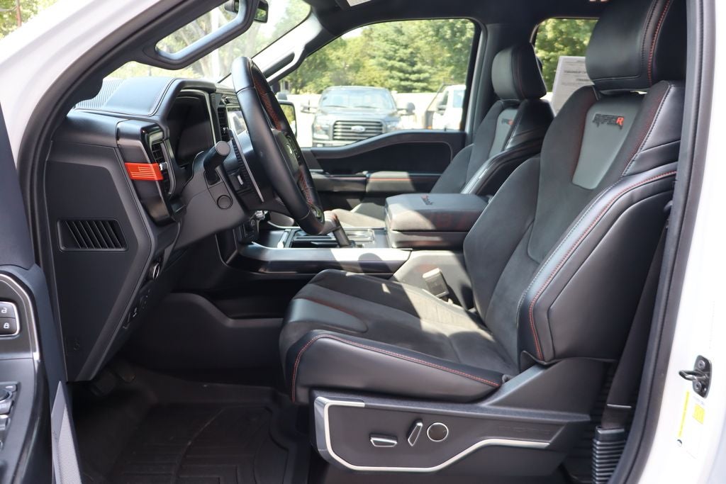 2025 Ford F-150 Raptor R