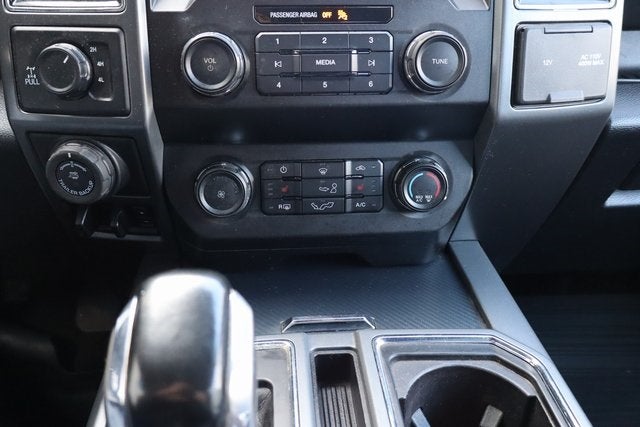 2020 Ford F-150 XLT w/BOSS Sport Duty Snow Plow