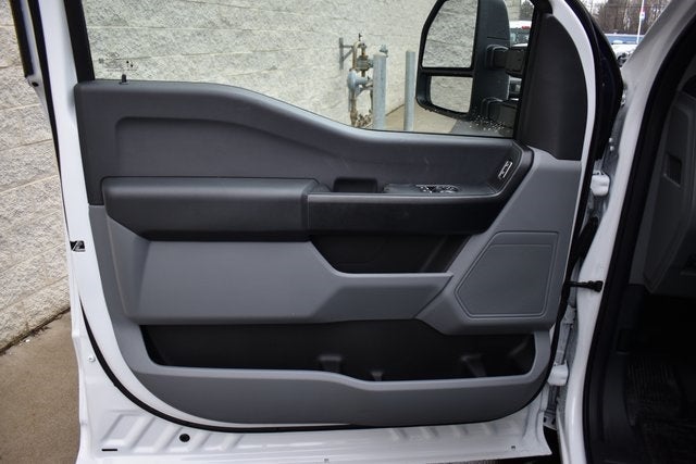 2025 Ford F-350SD XL w/8' Stahl Steel Service Body