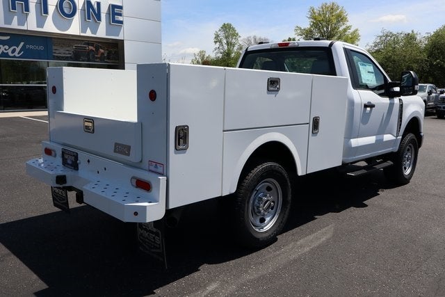 2025 Ford F-350SD XL w/8' Stahl Steel Service Body