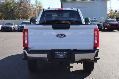 2027 Ford F-350SD XLT