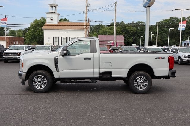 2025 Ford F-350SD XLT