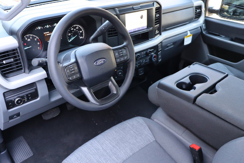 2027 Ford F-350SD XLT