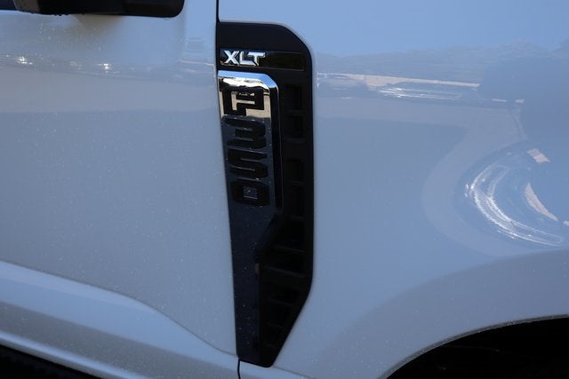 2026 Ford F-350SD XLT