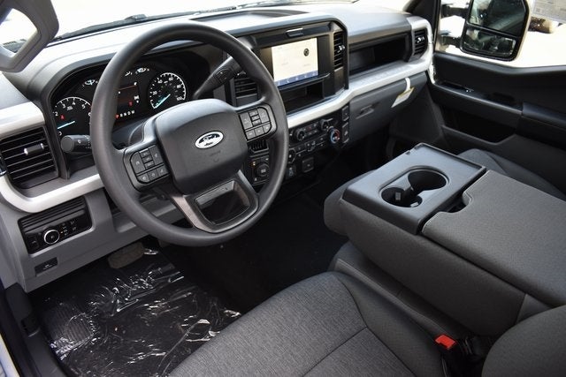 2025 Ford F-350SD XL