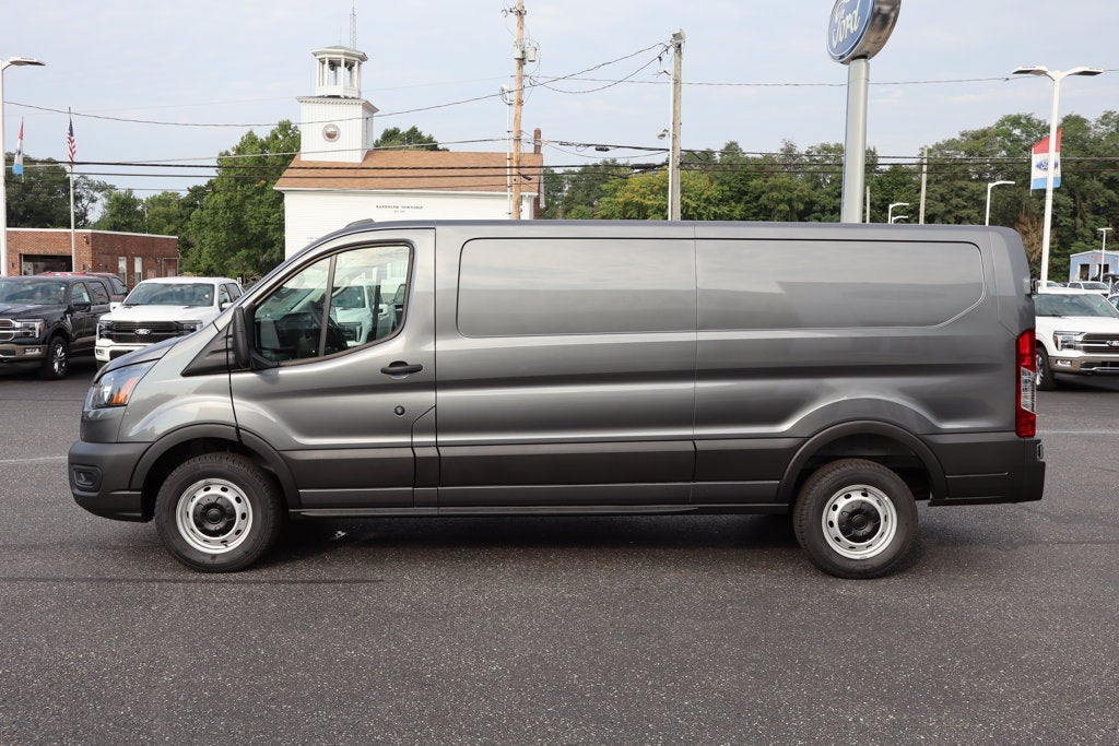 2026 Ford Transit-150 LR