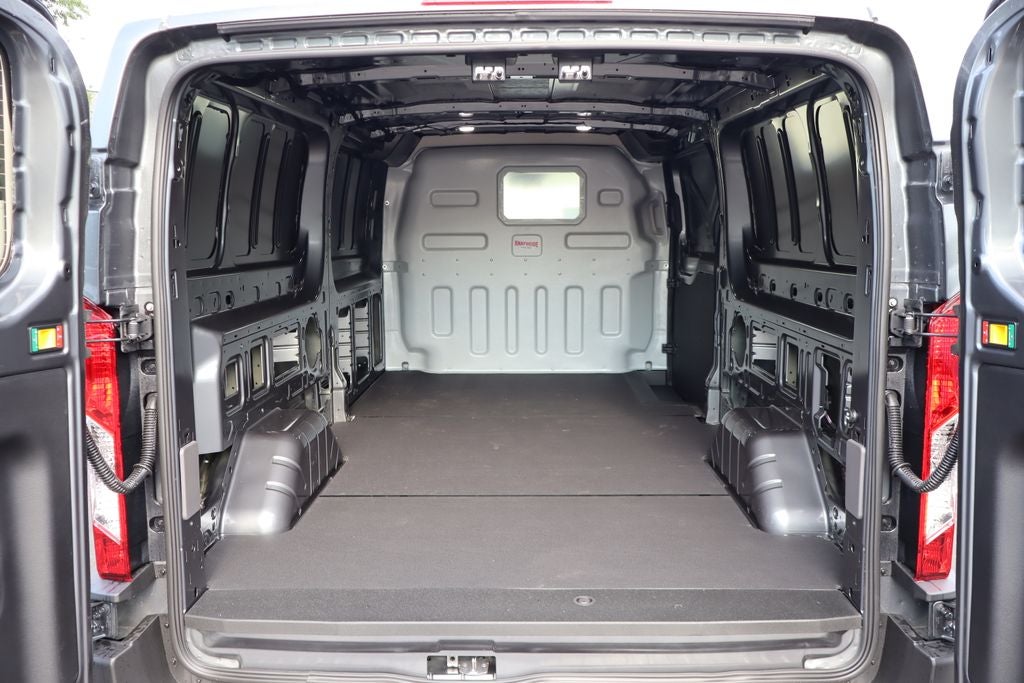 2026 Ford Transit-150 LR