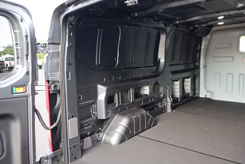2026 Ford Transit-150 LR